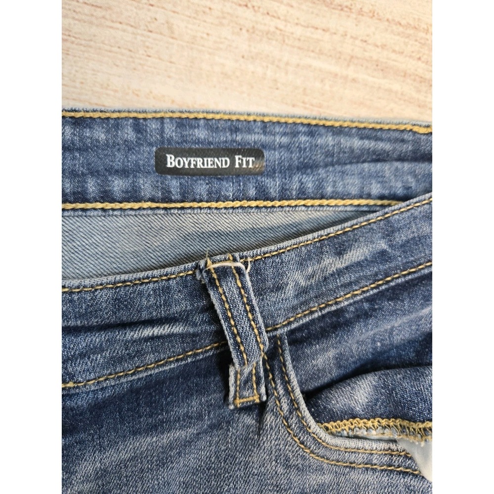 Judy Blue Women's Distressed Boyfriend Fit Jeans Size 15/32 Medium Wash Denim - Picture 3 of 12